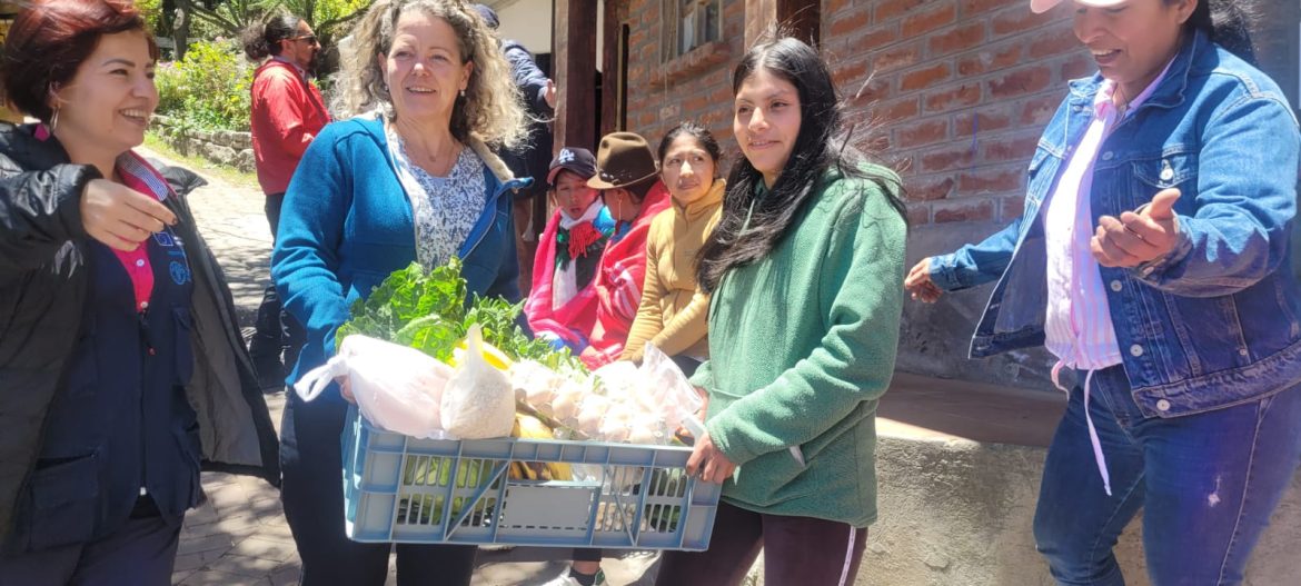 TALLER SOBRE ALIMENTACIÓN SALUDABLE PARA NIÑOS MENORES DE 2 AÑOS EN SALINAS